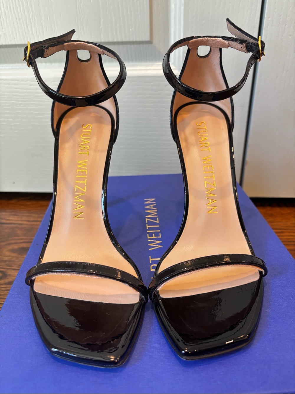 Stuart Weitzman Nudistcurve 100 Black Patent Leather Sandal size 8.5
